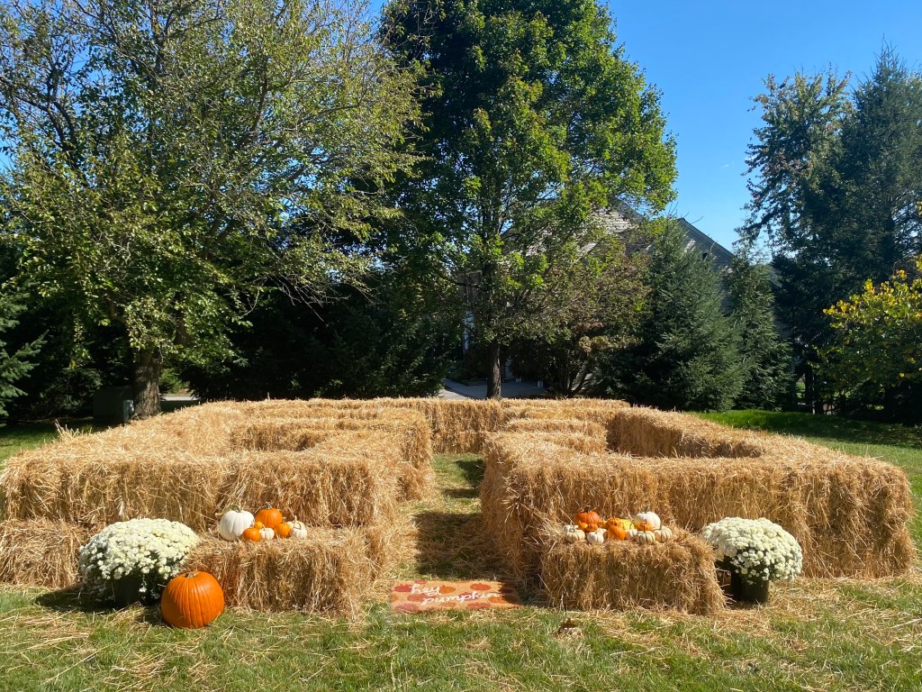 Straw Bale Maze – All&nbsp;Seasons